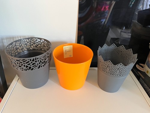 Lot caches pots - lot, ou