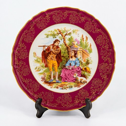 Assiette décorative ancienne