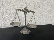 Ancienne balance décorative