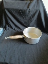 A2/🏵️VINTAGE CASSEROLE