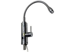 Robinet avec chauffe-eau