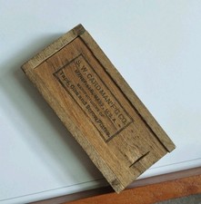 Wooden box S.W. Card Man'F' G Co Tarauds, Made In Massachusetts USA 