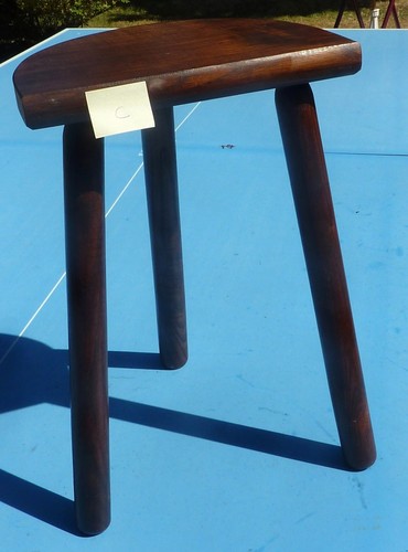 Tabouret tripode bois - en,