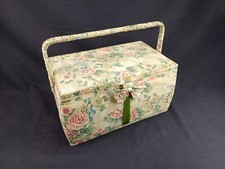 Superbe grande boite couture