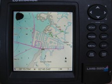 Lowrance LMS Chartplotter Fish