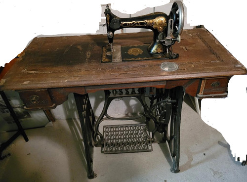 Machine coudre ancienne - machine,