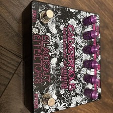 blackout effectors cadavernous Version Two Guitar Reverb Pedal