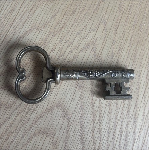 Ancien tire bouchon - ancien, tire-bouchon