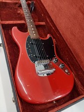 Guitare électrique FENDER