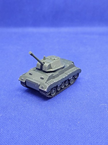 Char militaire majorette - char,