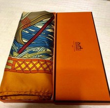 Foulard HERMES Carre 90 soie