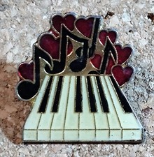 A18 Pin's Pins Pin Pin Music Piano Keyboard