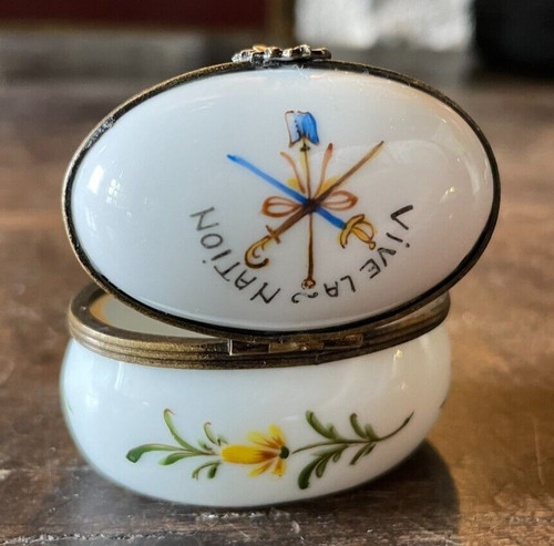 Boite pilules porcelaine - boite, en