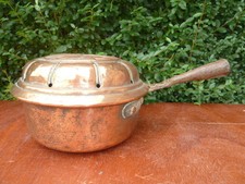 Ancienne cocotte, bassinoire
