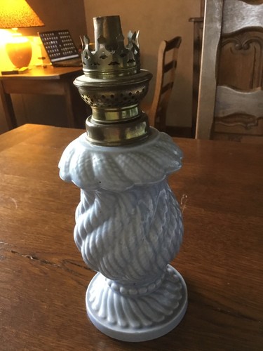 Lampe petrole ancienne - petrole,