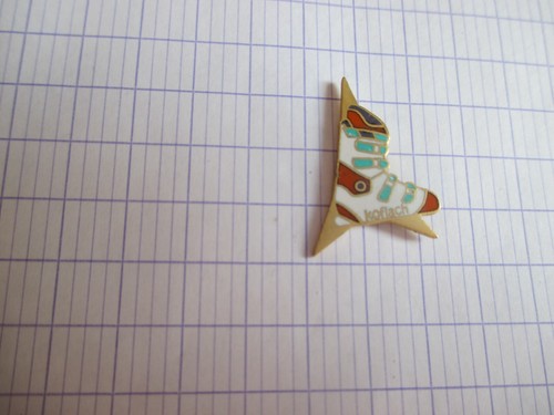 Pin chaussure ski - , montagne
