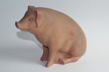 Sitting Piggy Bank (59843)