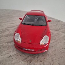 Porsche Carrera 911 1/18