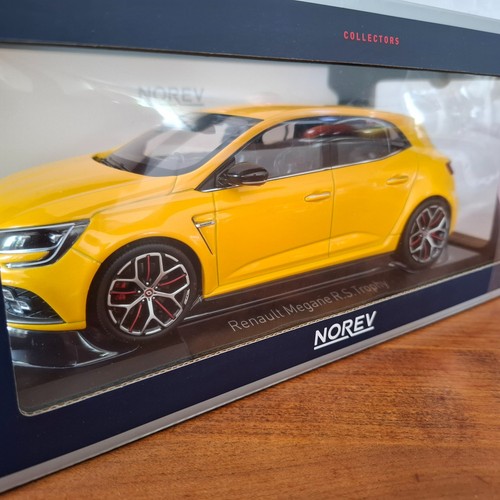 Renault mégane jaune - renault,