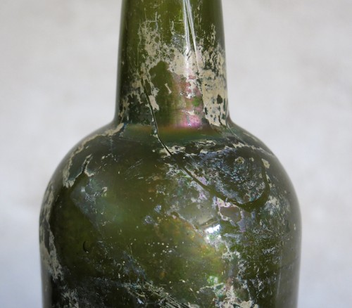 Bouteille ancienne - bouteille,