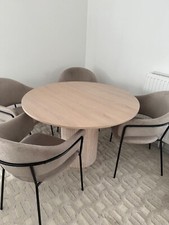 table ronde salle à manger