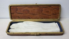 Ancienne Boîte à Gants de