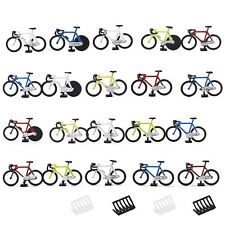 C8702 HO 1:87 20pcs Vélos 4pcs Supports de Stationnement Trains Miniatures