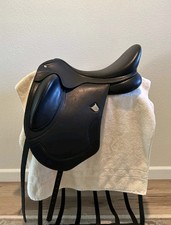 Bates Artiste Dressage Saddle