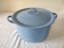 Ancien Faitout Marmite Casserole + couvercle en émail bleu 27cm de diamètre