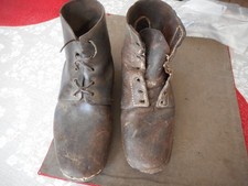 PAIRE DE BRODEQUIN DEPARELLIER FR MLE 1917 SIMPLIFIER POILU