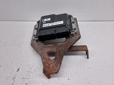 MB27570016 boîtier moteur uce