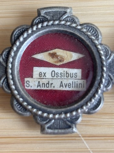 First class reliquary - first,