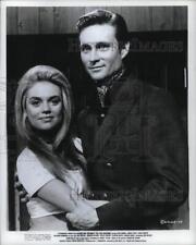 1971 Press Photo John Phillip Law & Dyan Cannon in "The Love Machine" Movie