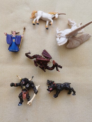 Belles figurines plastoy lot - figurines,