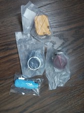 Tupperware lot de 4 porte cles