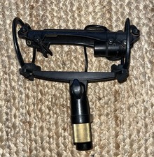 CINELA SUSPENSION MICROPHONE  OSIX3 pour microphone SENNHEISER MKH 20/40/50.