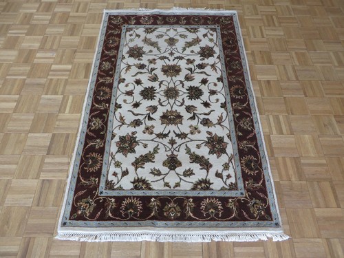 Hand knotted ivory - 3'10,