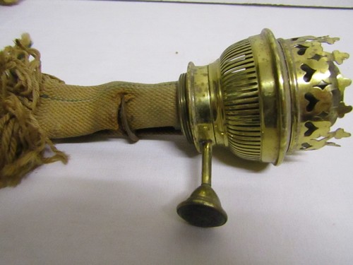 Ancienne bobeche de lampe - ...ancienne, a