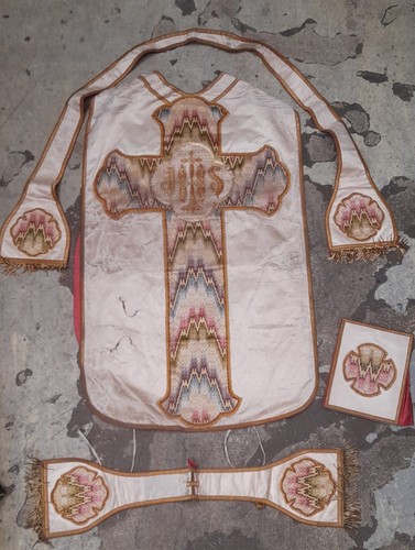 Chasuble ancien religieux - chasuble,