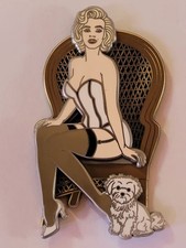 PINS  MARILYN MONROE  SEXY