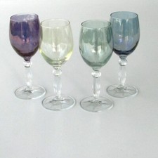 4 verres à pied Opaline