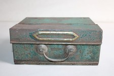 Ancien petit coffret tiroir en