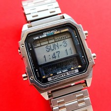 Seiko Sign Table Sports 100 Watch Memo LCD Alarm Chronograph Rare D409-5010