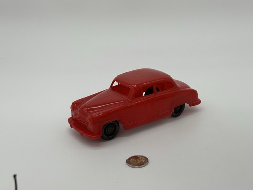 Voiture plastique rigide - voiture, en