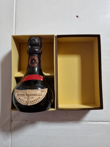 Petite liquorelle moet - liquorelle, et