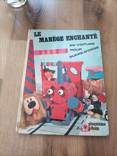 Livre manège enchanté - le,