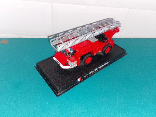 Camions pompiers monde