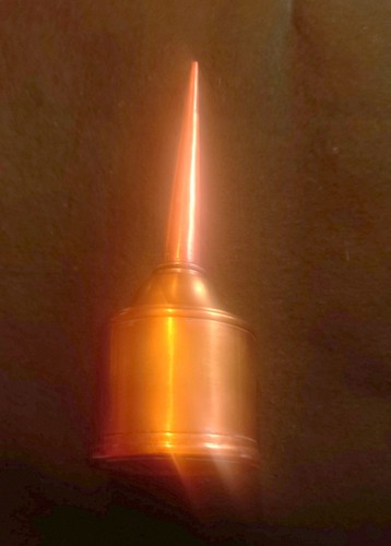 Burette huile laiton - à,