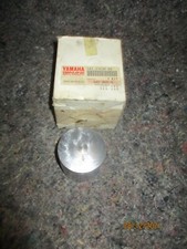 piston nu en + 0,50 mm neuf et