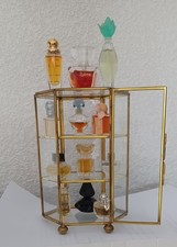 VITRINE ancienne et miniatures